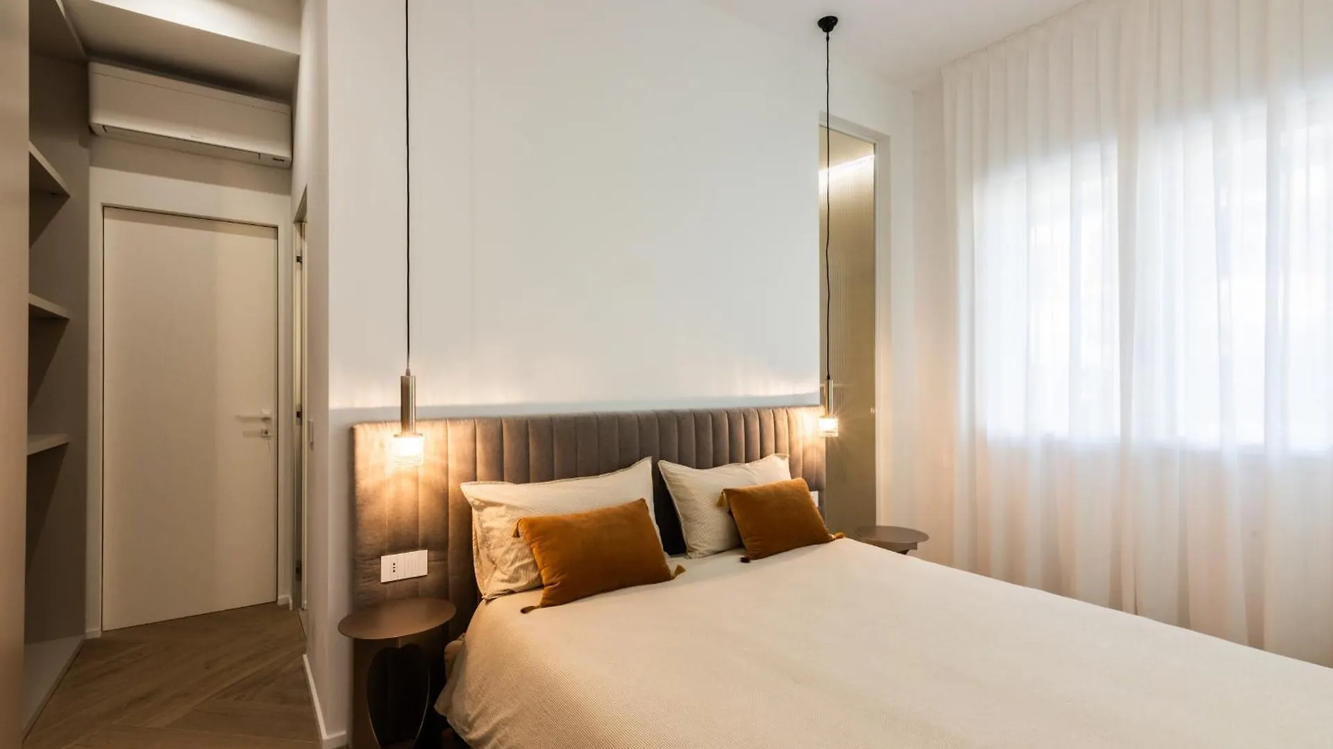White House Villa Con Posti Auto Milano Appartement