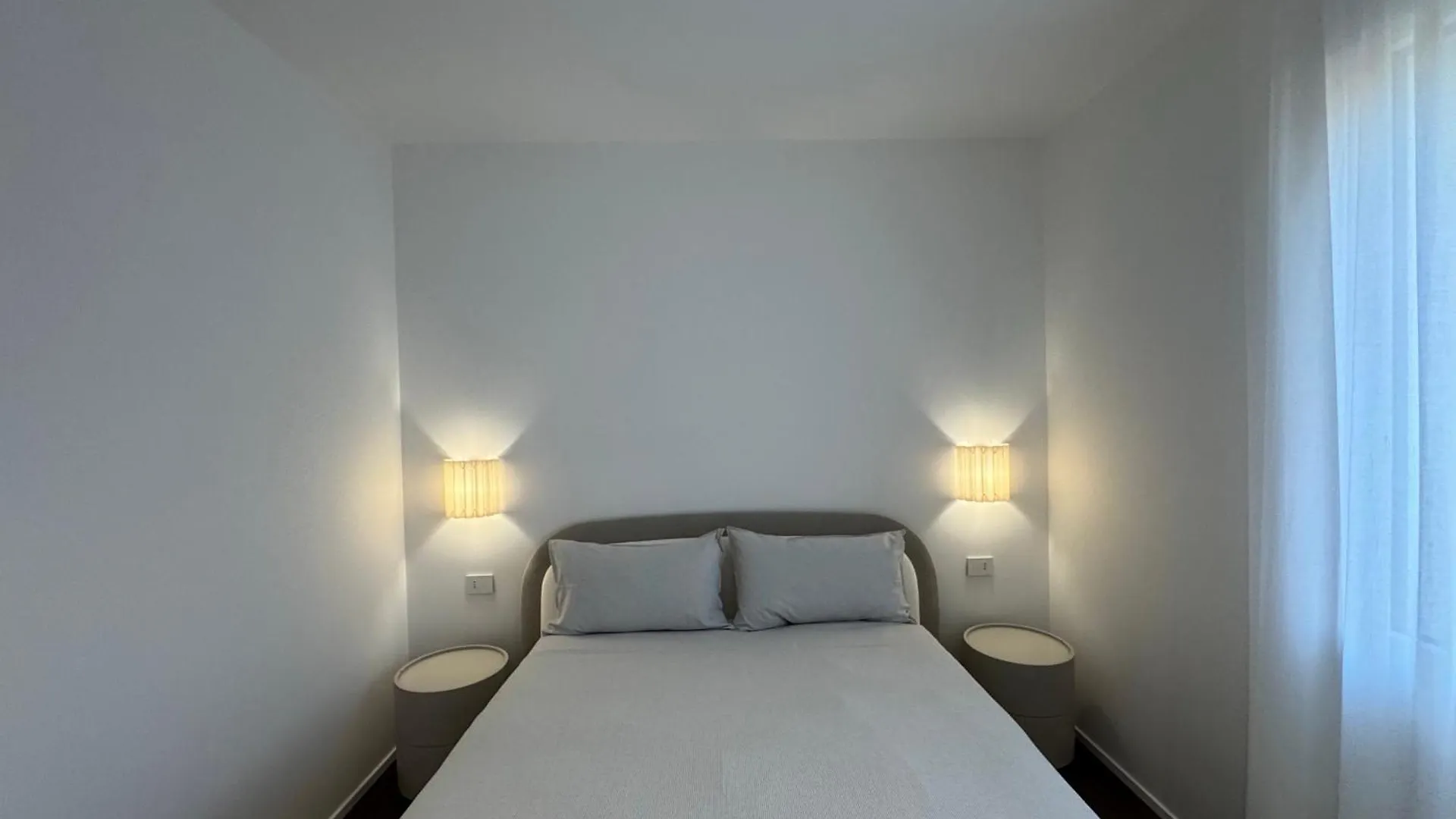 White House Villa Con Posti Auto Milano Appartement